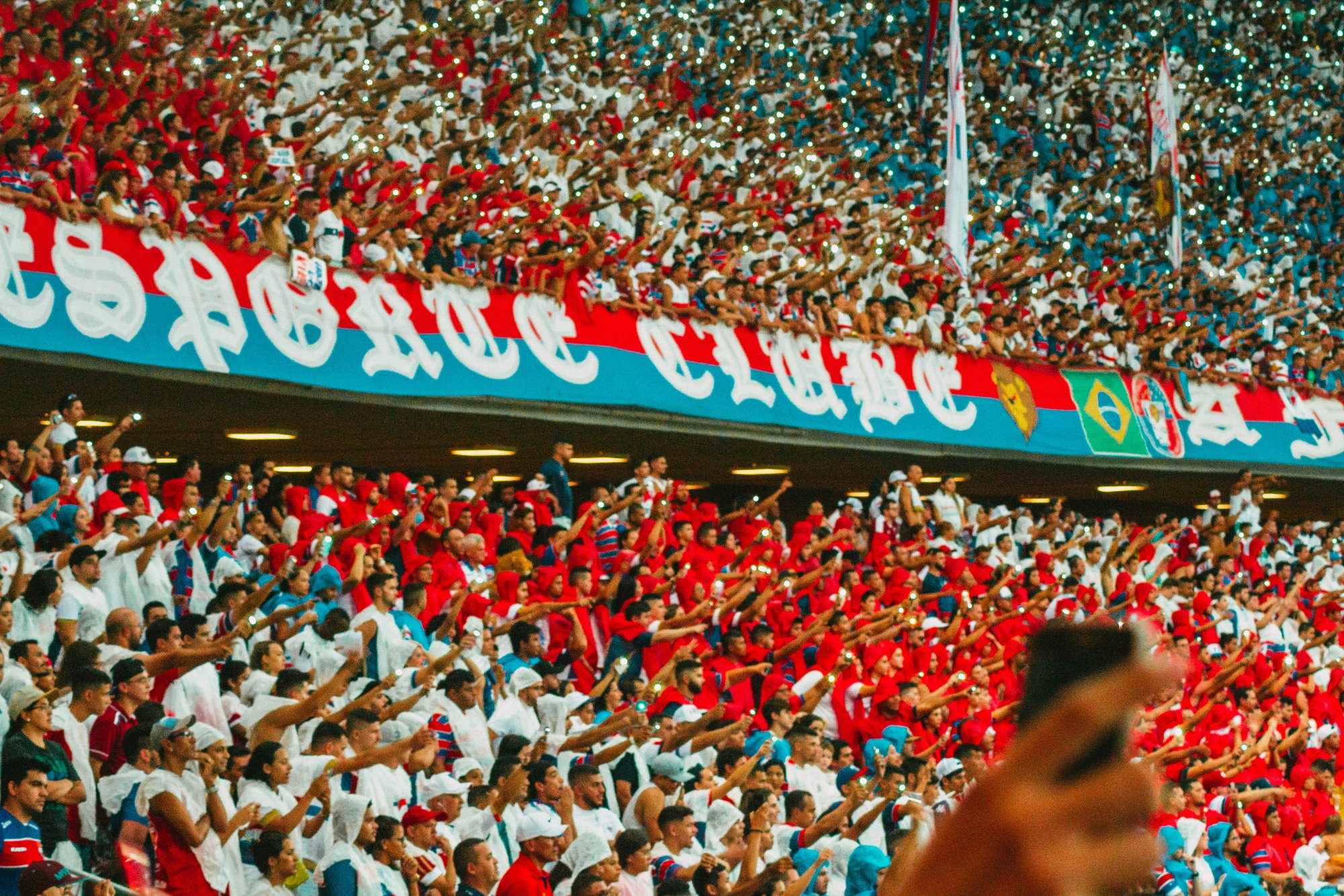 bancada-018-P3aSiOoDgag-unsplash bancada-018-P3aSiOoDgag-unsplash